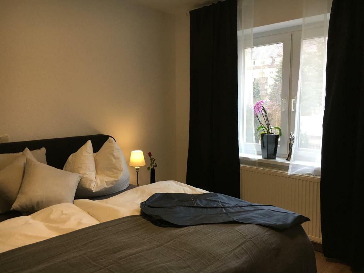 Ferienwohnung In Erfurt Mit Kleinem Balkon, 2 Schlafzimmer Bagian luar foto