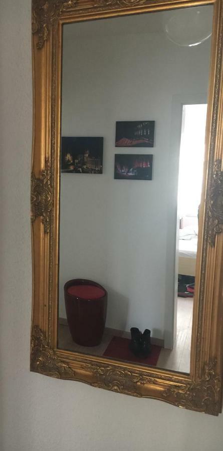 Ferienwohnung In Erfurt Mit Kleinem Balkon, 2 Schlafzimmer Bagian luar foto
